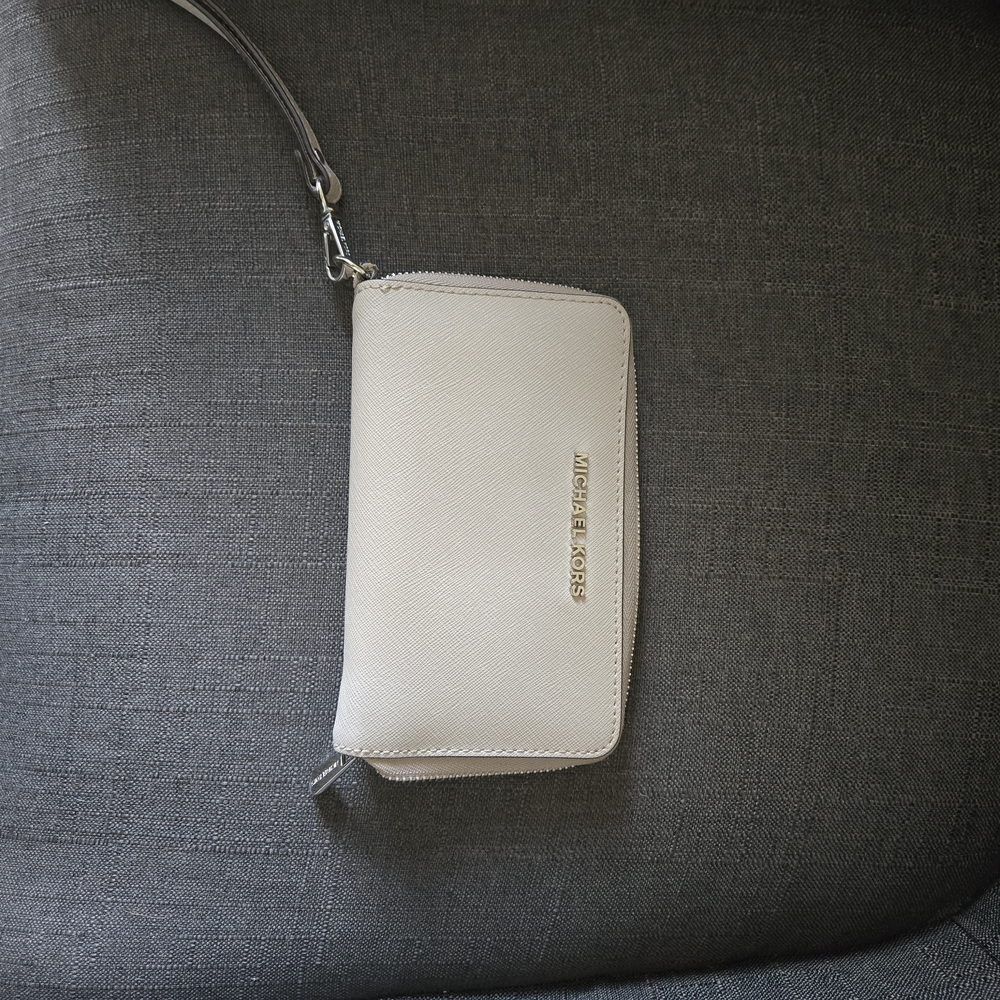 Michael Kors Cream Zip-Around Wristlet Wallet with Gold Logo